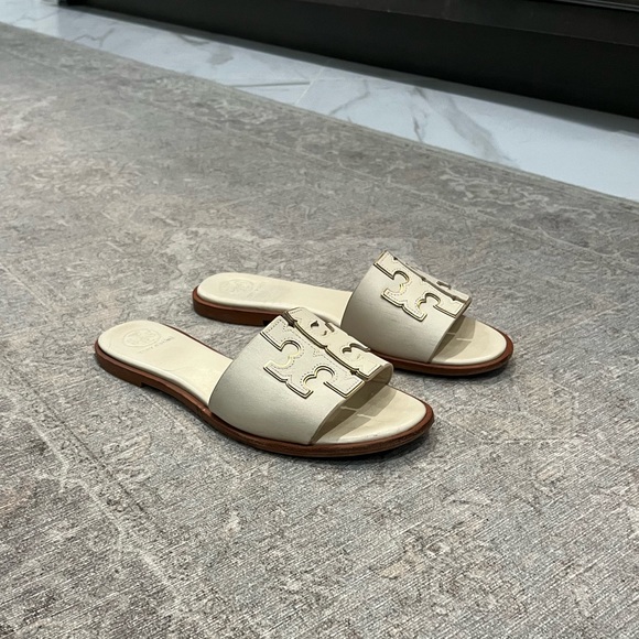 Tory Burch Ines Slide - Picture 3 of 5